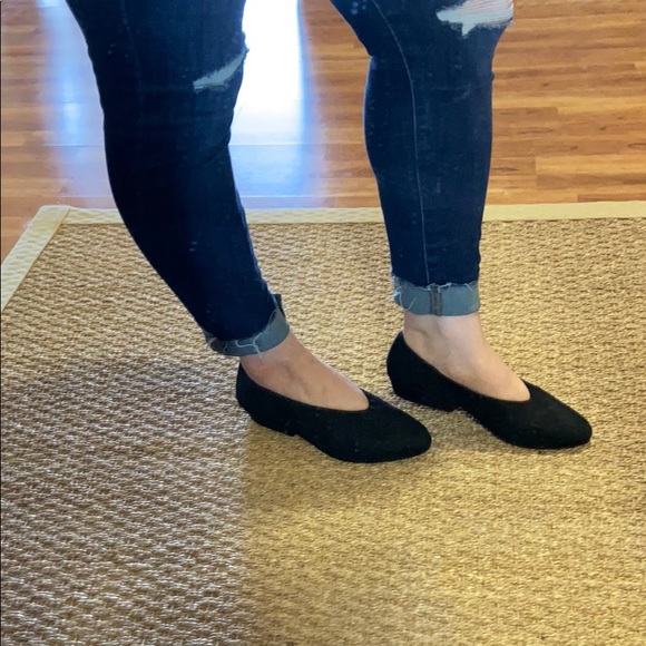 Eileen Fisher Canoe Heeled Black Suede Flats - Picture 3 of 7